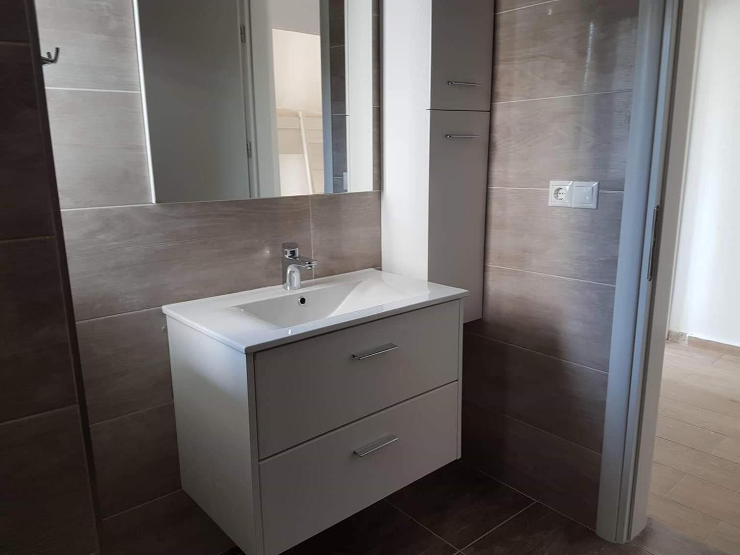 Spacious Apartment Near The Beach Sarande Ngoại thất bức ảnh